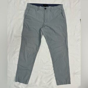Men’s Banana Republic Mason Chino